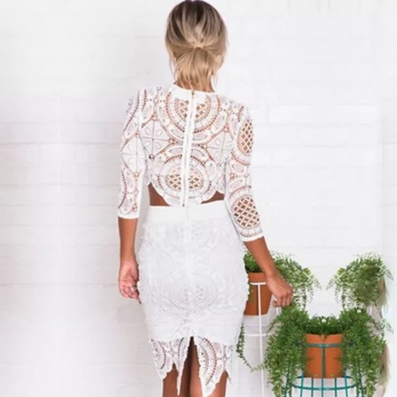 Crochet Lace Crop Top - Picture 2 of 2